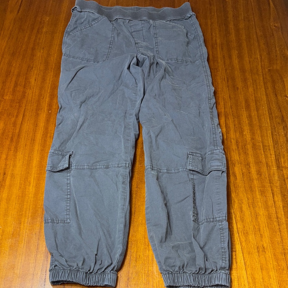 Parachute cargo pants